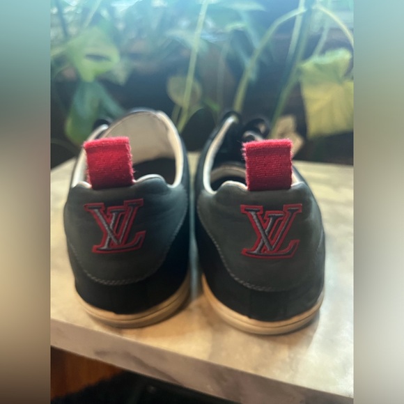 Louis Vuitton Mens Tennis Shoes size 10 1/2 - Picture 7 of 13